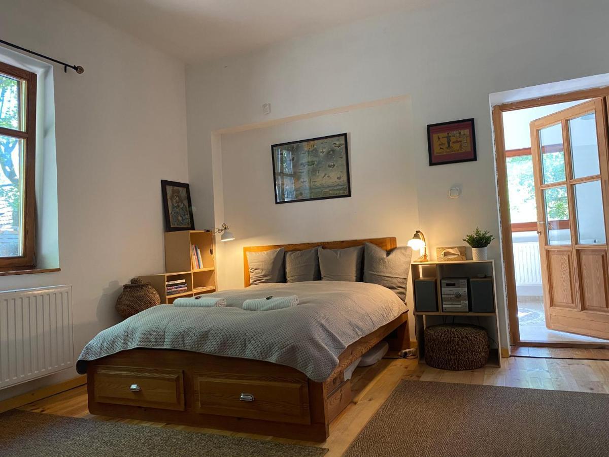 Rustic Cottage & Garden Retreat On Buda Hilltop Boedapest Buitenkant foto